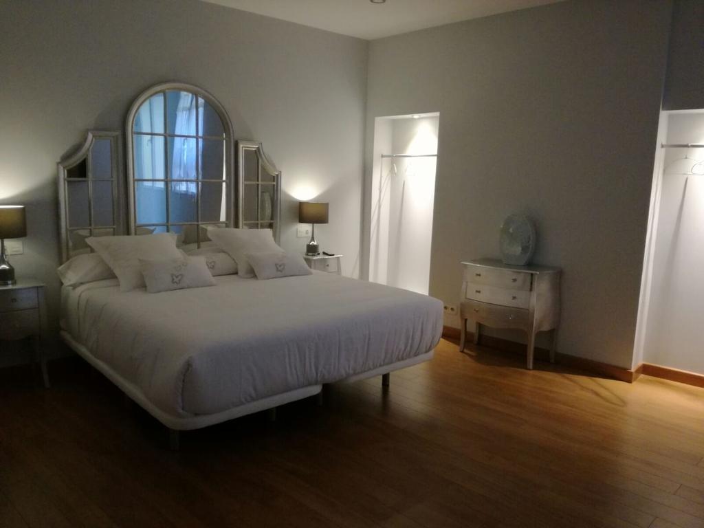 Los Amigos Vip Rooms Мадрид Экстерьер фото