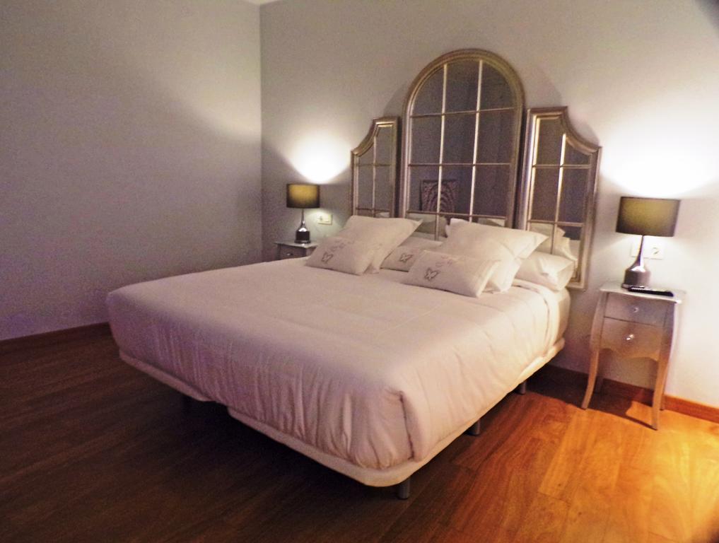 Los Amigos Vip Rooms Мадрид Экстерьер фото