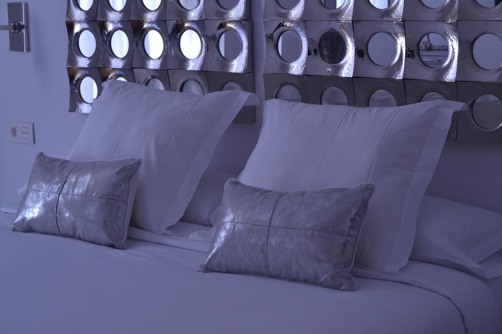 Los Amigos Vip Rooms Мадрид Экстерьер фото